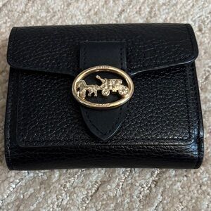 Coach Black Leather small wallet with Gold Emblem